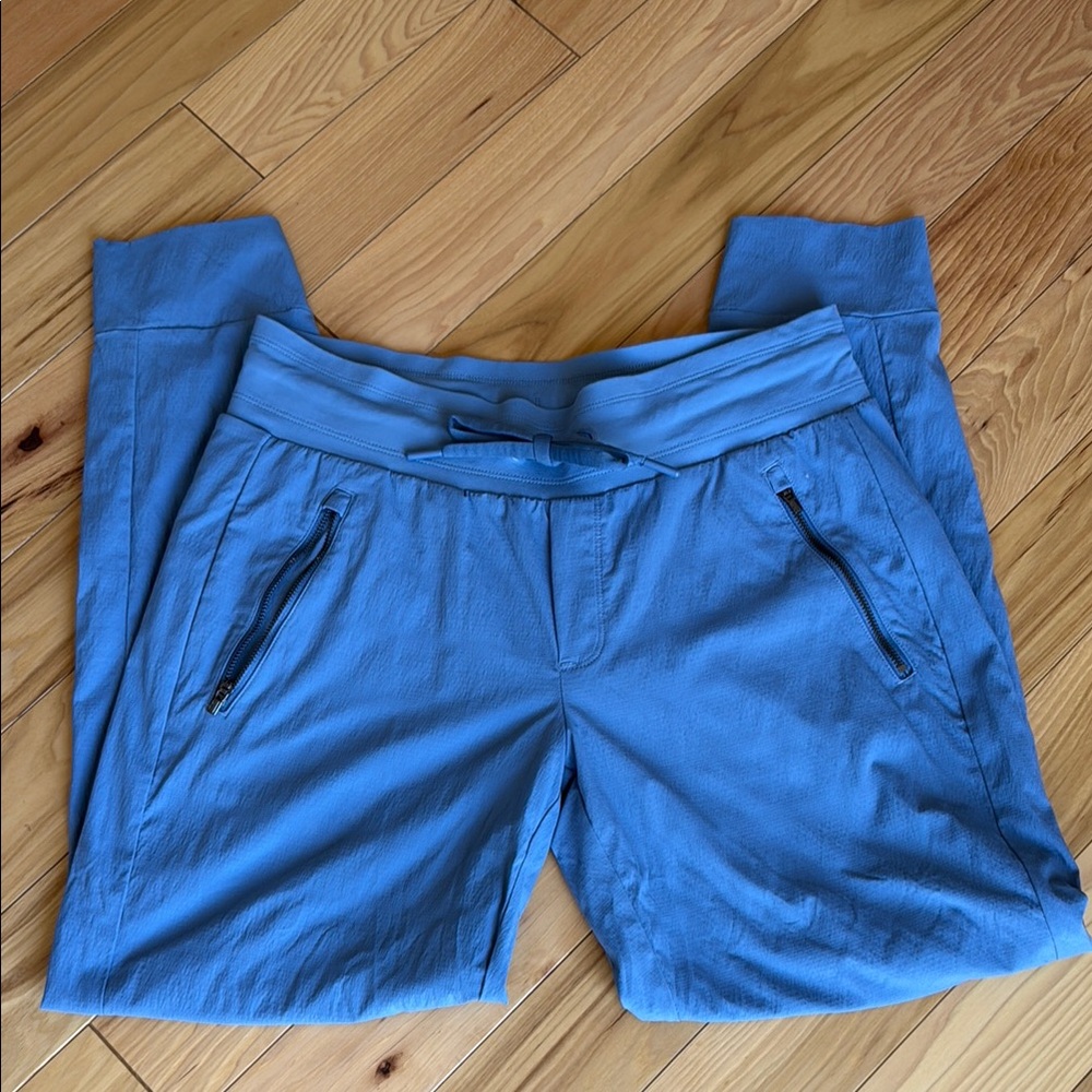Athleta Blue Jogger Pants with Zipper Pockets